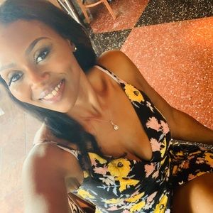 Meet your Posher, Alisha